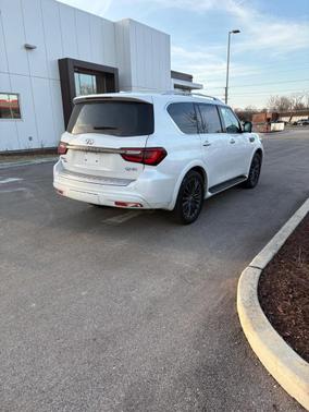 2022 INFINITI QX80 PREMIUM SELECT AWD