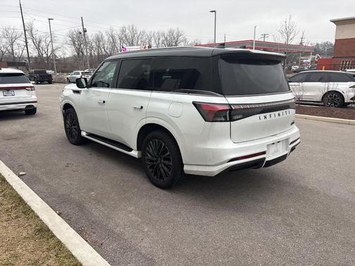 2025 INFINITI QX80 AUTOGRAPH AWD