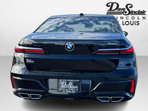 2023 BMW 760 i xDrive