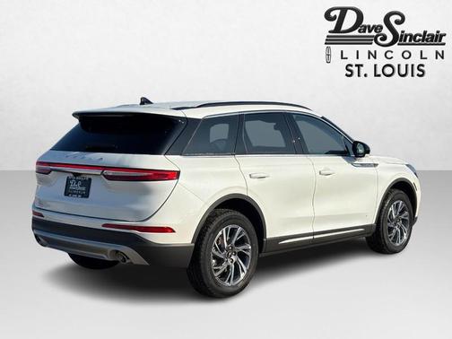 2026 Lincoln Corsair Premiere