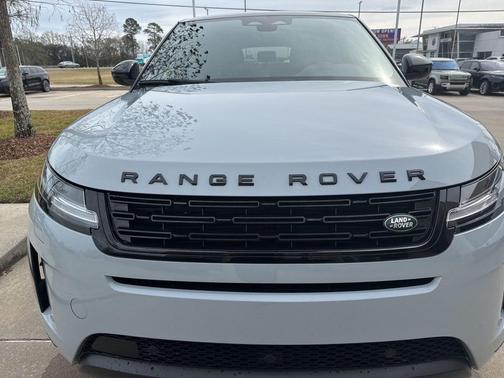 2024 Land Rover Range Rover Evoque Core S