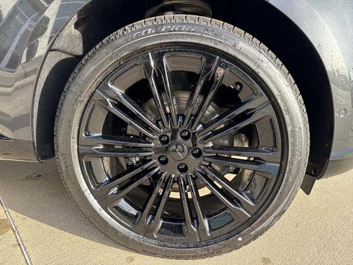 Carpathian Grey 2026 Land Rover Range Rover P400 SE