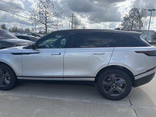 2025 Land Rover Range Rover Velar P250 Dynamic SE