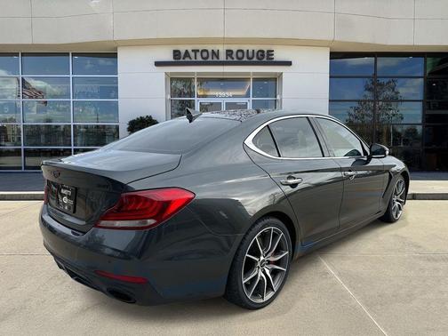 2019 Genesis G70 3.3T Design