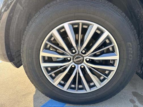 2021 Nissan Armada SL