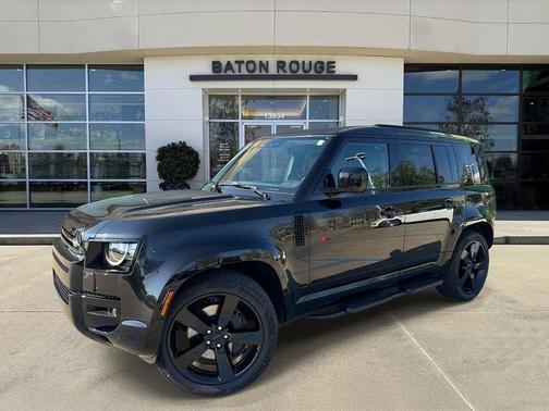 Santorini Black 2026 Land Rover Defender P400 X-Dynamic SE