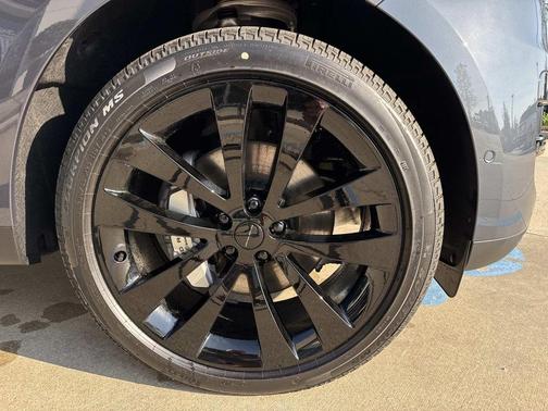 Varesine Blue 2026 Land Rover Range Rover Sport SE