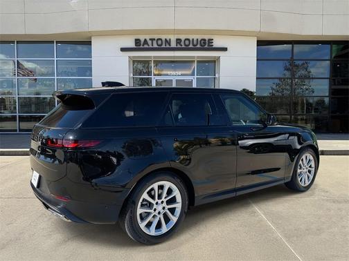 2025 Land Rover Range Rover Sport P360 SE
