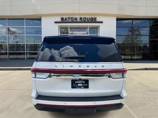 2022 Lincoln Navigator L Black Label