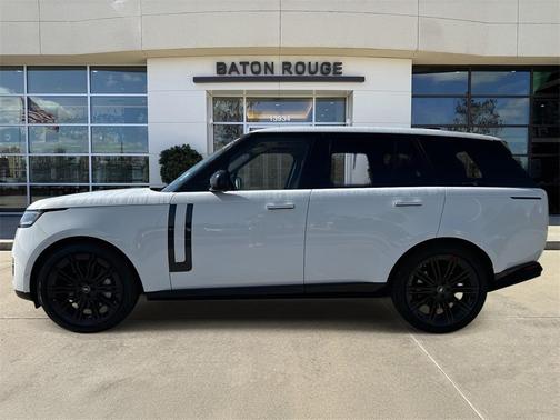2024 Land Rover Range Rover P530 SE