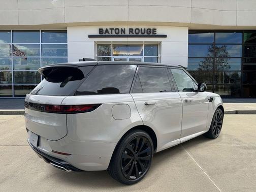 2026 Land Rover Range Rover Sport P400 Dynamic SE