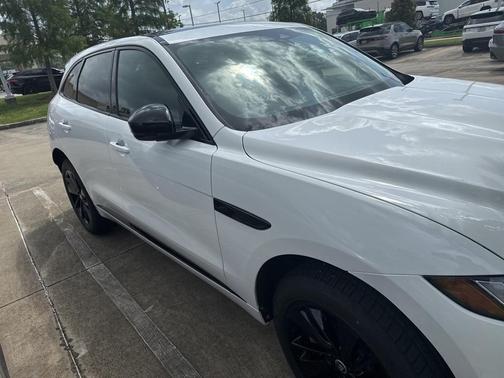 2025 Jaguar F-PACE P250 R-Dynamic S