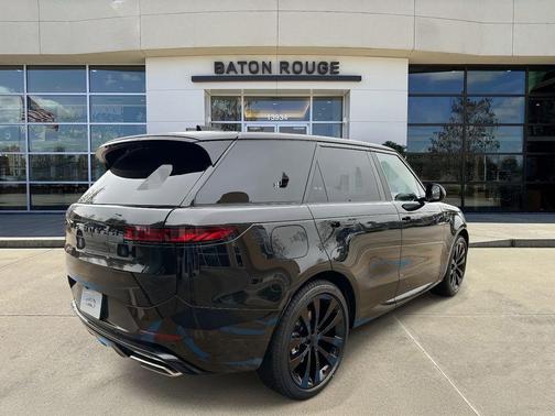 2026 Land Rover Range Rover Sport 5.0 Supercharged Dynamic