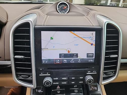 2017 Porsche Cayenne Base