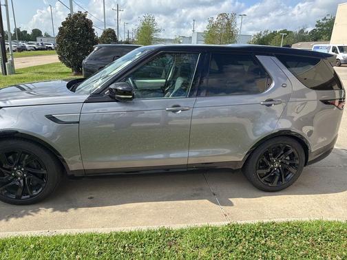 Eiger Grey 2025 Land Rover Discovery P360 Dynamic SE