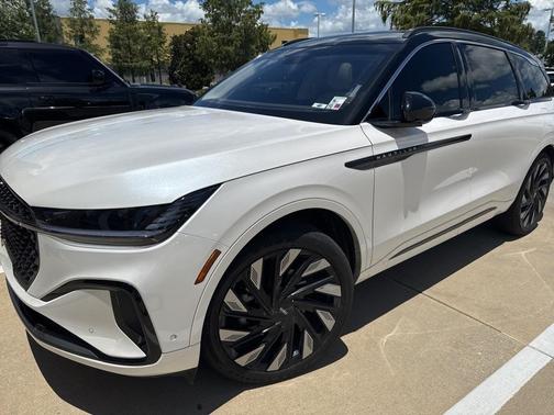 2024 Lincoln Nautilus Black Label