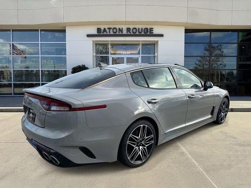 2022 Kia Stinger GT1