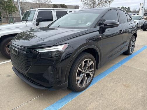 2024 Audi Q4 e-tron 50 Premium Plus