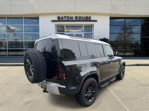 2025 Land Rover Defender P300