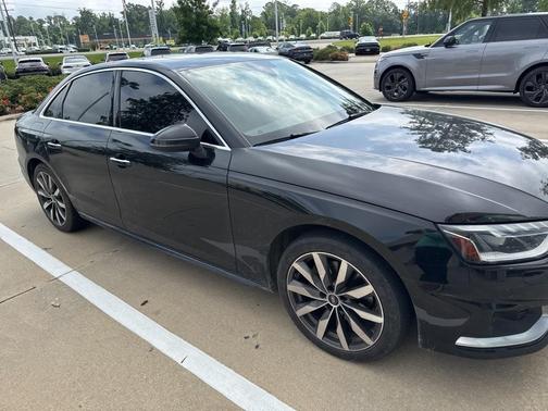 2022 Audi A4 40 Prestige
