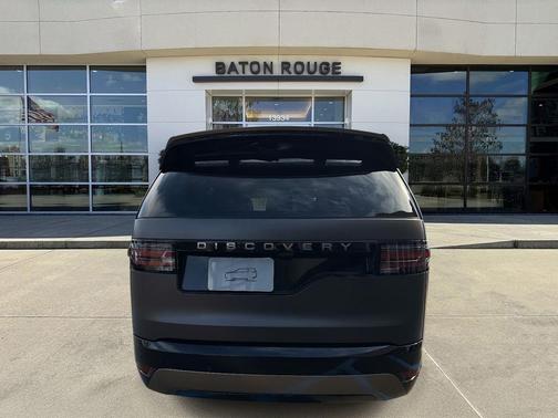 2026 Land Rover Discovery 