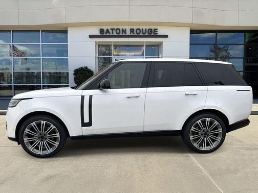 2026 Land Rover Range Rover P530 SE