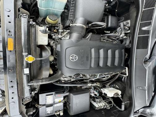 2016 Toyota Sequoia Platinum