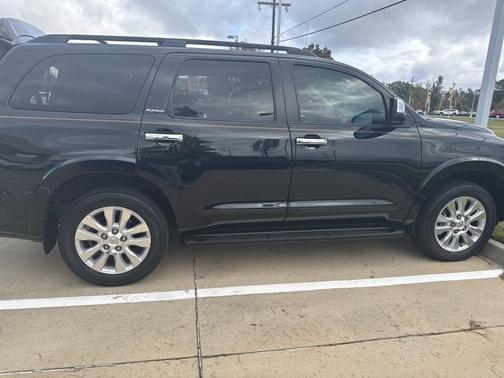 2016 Toyota Sequoia Platinum
