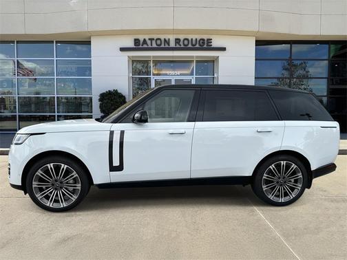 2025 Land Rover Range Rover P530 SE 7 Seat