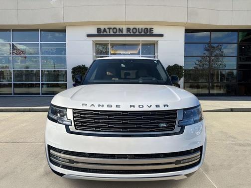 2026 Land Rover Range Rover SE