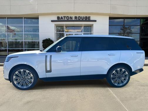 2026 Land Rover Range Rover SE