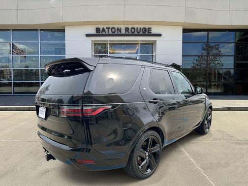 2025 Land Rover Discovery P360 Dynamic SE