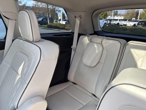 2021 Lincoln Aviator Black Label AWD