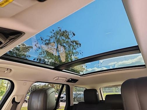 2020 Land Rover Range Rover P525 HSE