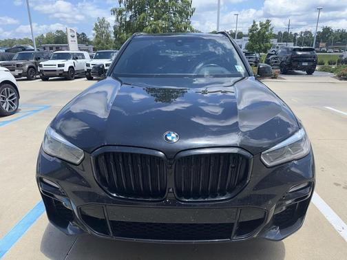 2020 BMW X5 M50i