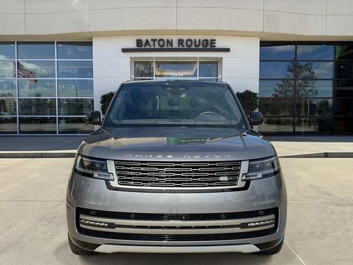 Eiger Grey 2026 Land Rover Range Rover P400 SE
