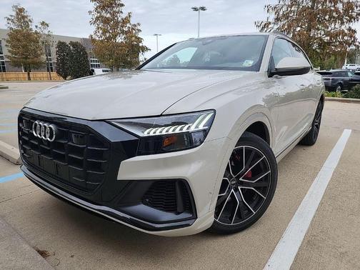 2023 Audi Q8 55 Premium Plus