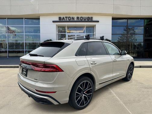 2023 Audi Q8 55 Premium Plus