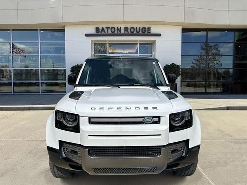 2025 Land Rover Defender P400 X-Dynamic SE