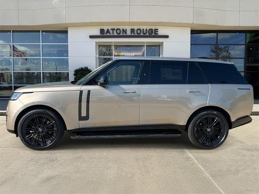 2025 Land Rover Range Rover P530 SE 7 Seat