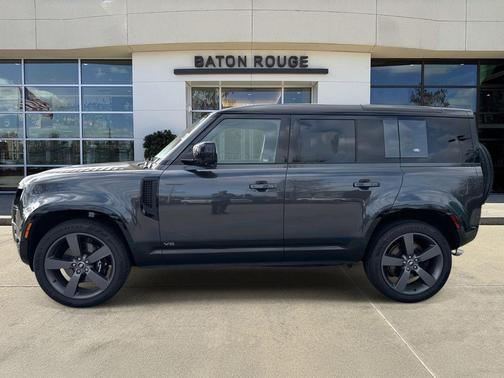 2024 Land Rover Defender P525 V8