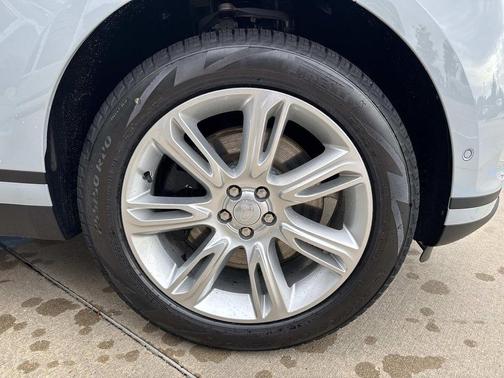 Arroios Grey 2026 Land Rover Range Rover Velar P250 S