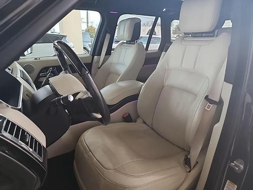 2022 Land Rover Range Rover P525 HSE Westminster