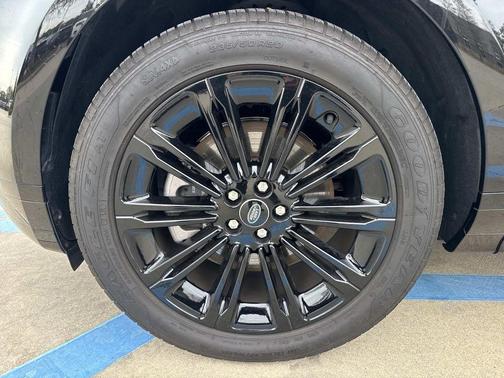 2024 Land Rover Range Rover Evoque Dynamic SE