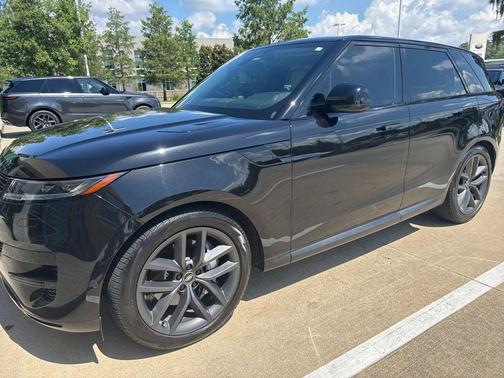 Santorini Black 2024 Land Rover Range Rover Sport SE