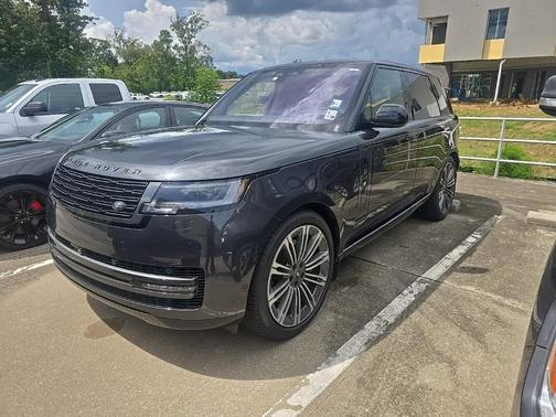 2023 Land Rover Range Rover P530 SE
