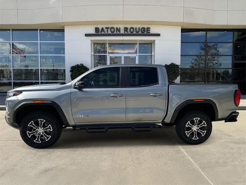 2024 GMC Canyon AT4