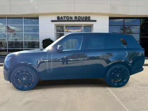 2025 Land Rover Range Rover P530 SE