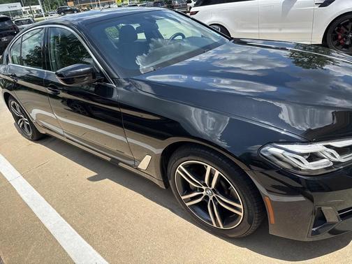 2023 BMW 530 i xDrive