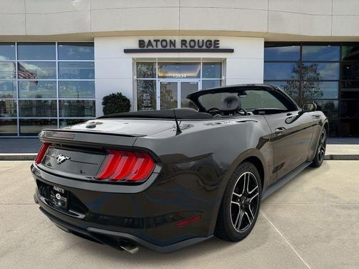 2022 Ford Mustang EcoBoost Premium